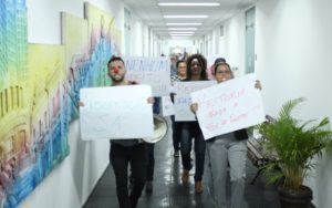 Sintuperj e base dos técnico-administrativos da Uerj promovem ato na Reitoria reivindicando progressão funcional imediata