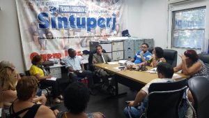 Sintuperj recebe servidores aposentados e esclarece dúvidas sobre enquadramento