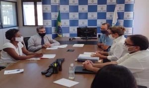 Sintuperj cobra progressão na Uezo na Secti