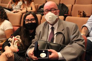 Uerj presta homenagens a servidores que completaram 25 e 40 anos de serviço em 2021