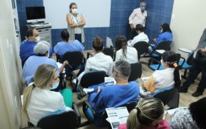 Sintuperj inicia campanha de sindicalização promovendo reunião com trabalhadores no Hupe/Uerj