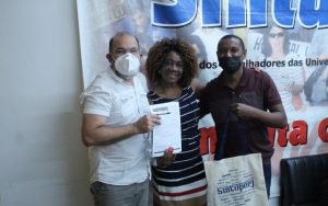 Em visita ao Sintuperj, diretor da FEBF/Uerj se filia ao sindicato e estabelece diálogo para atividades em conjunto