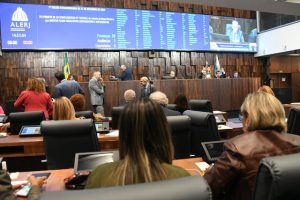 Alerj aprova Projeto de Lei que recompõe 5,9% das perdas inflacionárias de 2022