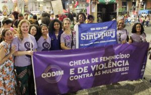Mulheres de luta demonstram sua força e ocupam Centro do Rio em grande Ato 8M RJ