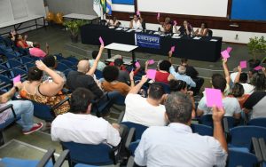 Moção de apoio aos trabalhadores das universidades públicas federais brasileiras e aos movimentos de greve