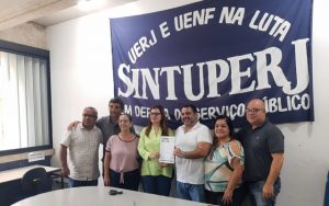 Reitora da Uenf filia-se na Delegacia Sintuperj/Uenf