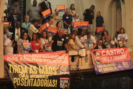 Servidores cobram recomposição na reabertura dos trabalhos da Assembleia Legislativa